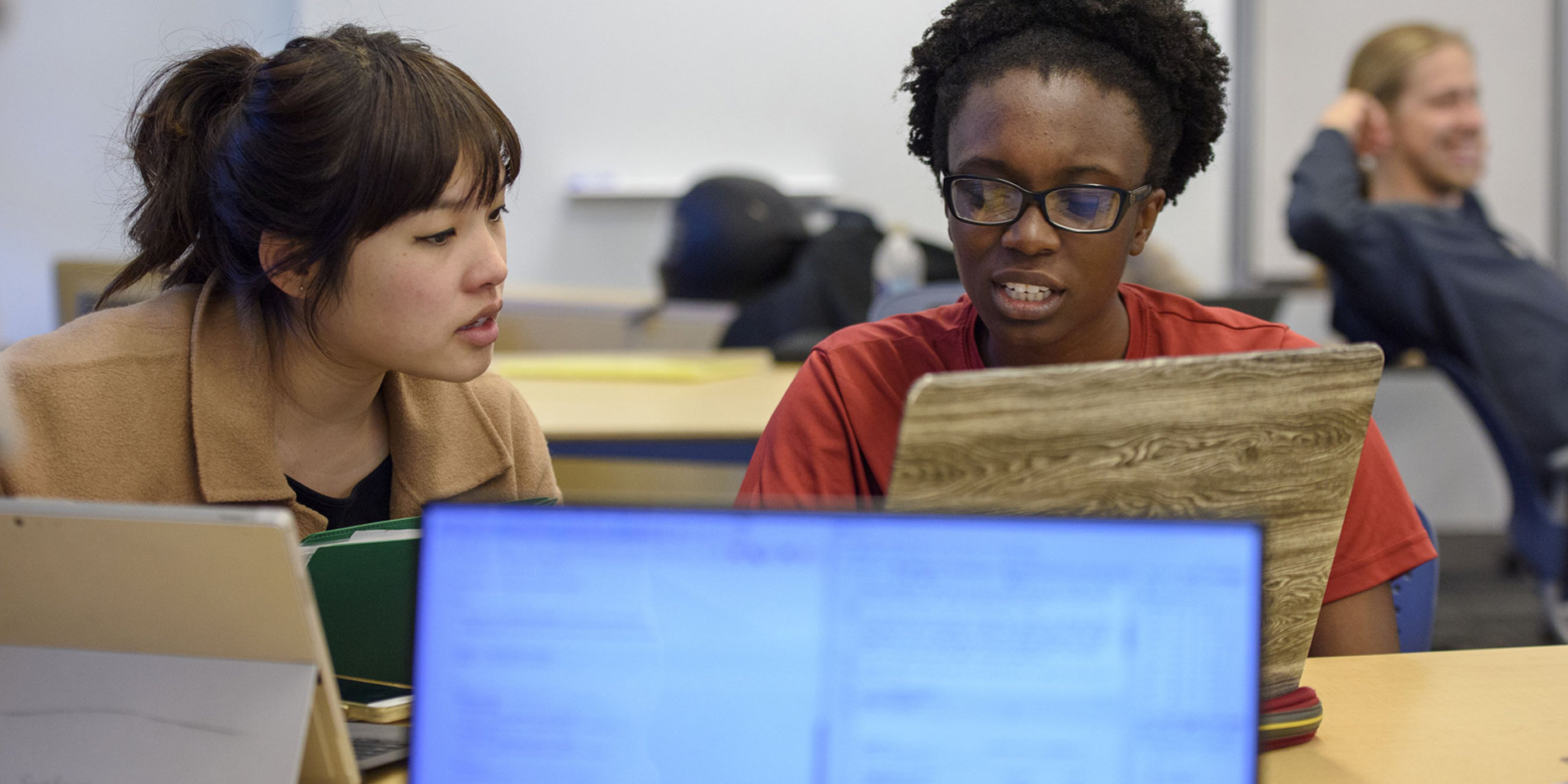 
Can an AI system help students learn open-ended tasks like coding? | Photo by Linda A. Cicero