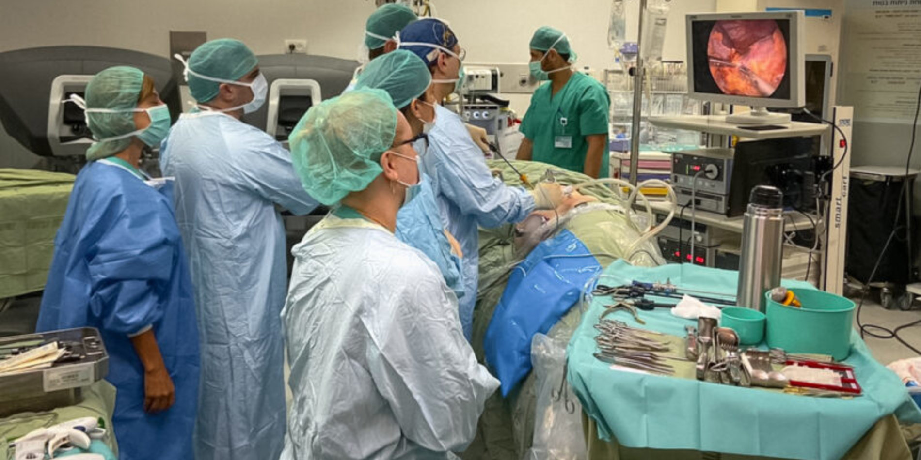  The surgical room in Israel where one of the kidney transplants took place. | Image courtesy of Itai Ashlagi